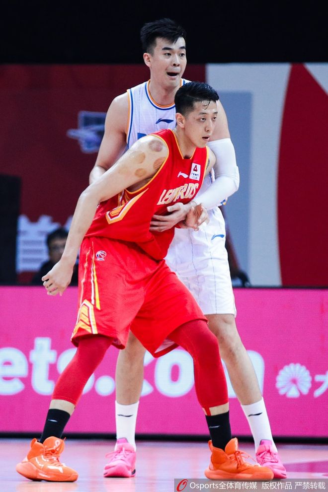 包含赛前速览：WTT冠军赛决赛热刺对阵广东男篮，三大看点值得期待的词条